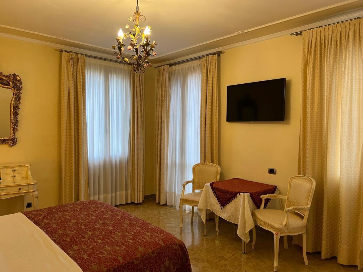 Inn Venecia Exterior foto