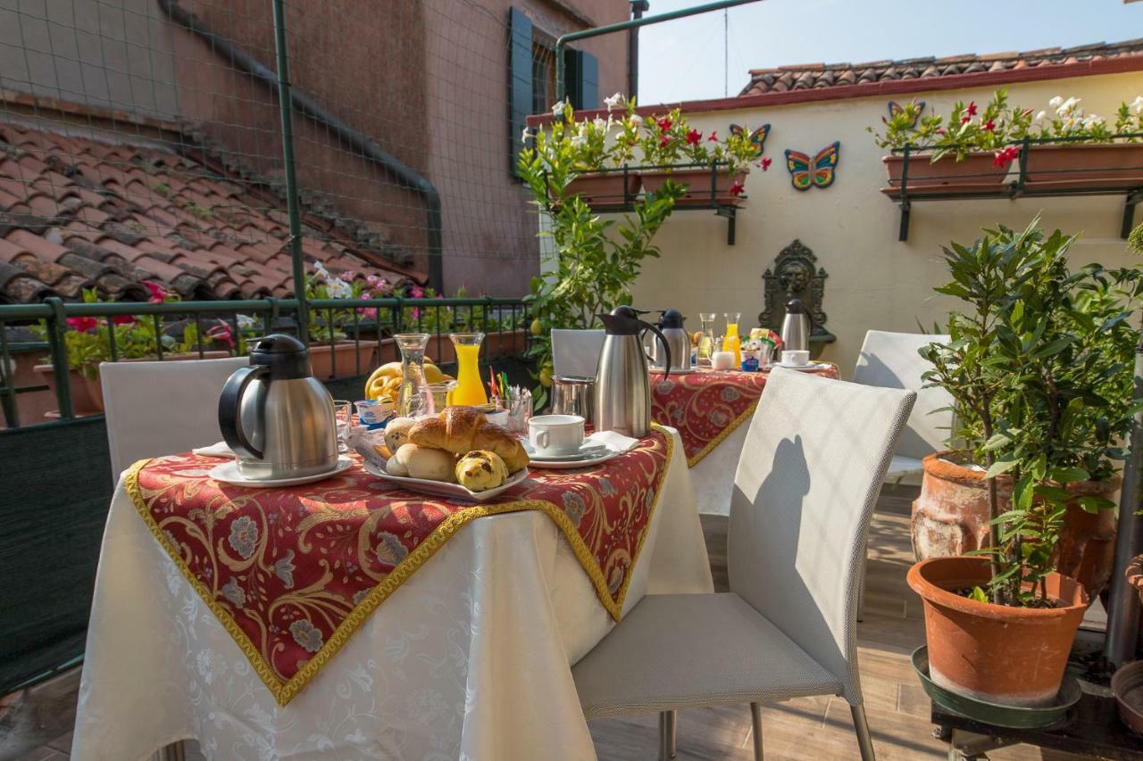 Inn Venecia Exterior foto